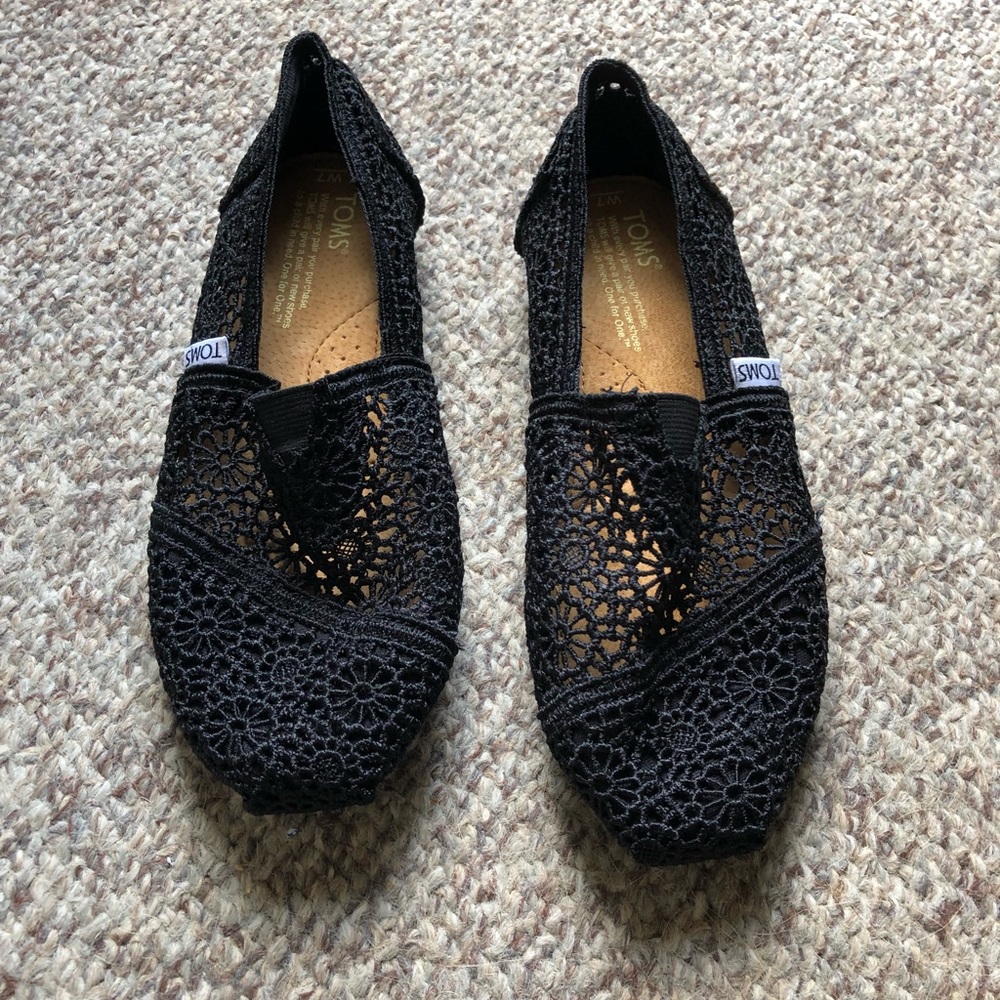 Lace Toms